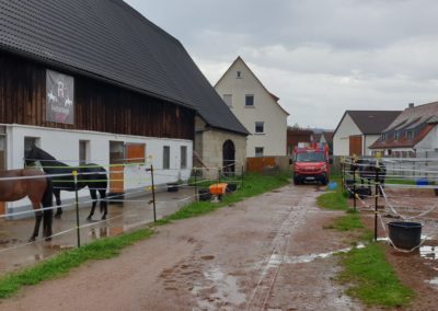 FF Forth Einsatz Wasser in Reitstall 08.07.2021 13 – Feuerwehr Forth