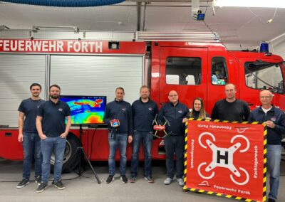 FF Forth Ubergabe Drohne – Feuerwehr Forth