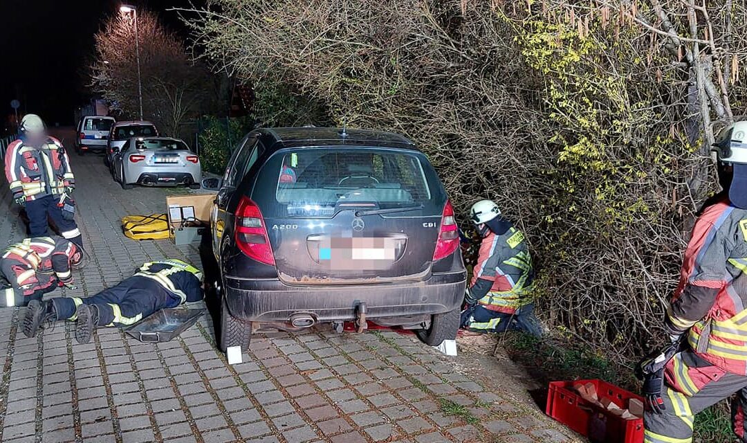 auslaufender Kraftstoff – Ölleitung an PKW abgerissen