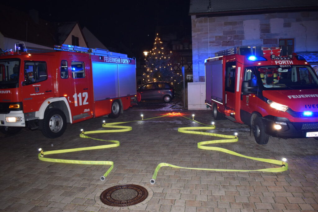 FF Forth Schlauch Weihnachtsbaum – Feuerwehr Forth