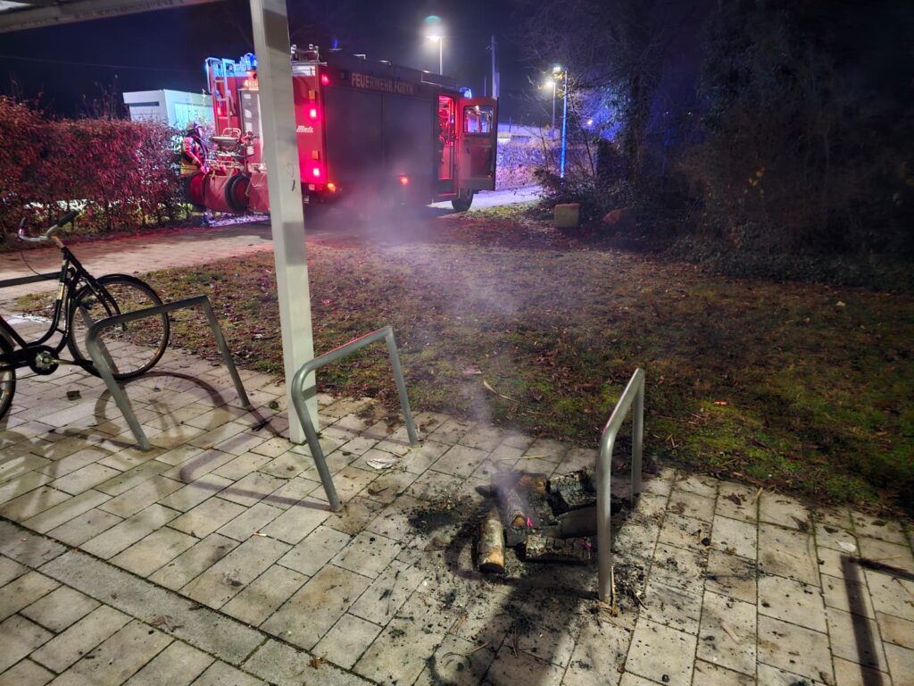 Kleinbrand - Forth, Bahnhof 1 – Feuerwehr Forth FF Forth Einsatz 20251214 – Feuerwehr Forth